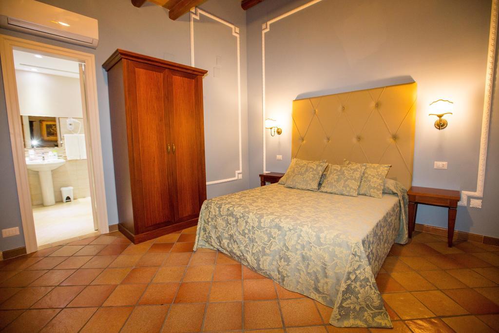 ホテル Palazzo Raho チェファル 部屋 写真