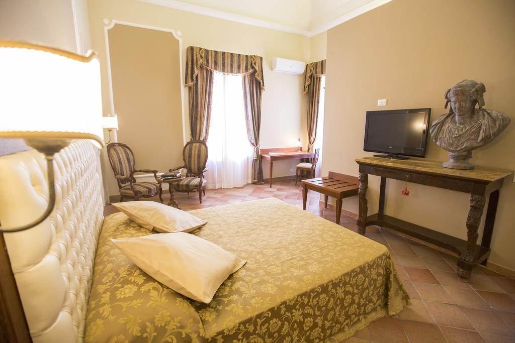 ホテル Palazzo Raho チェファル 部屋 写真