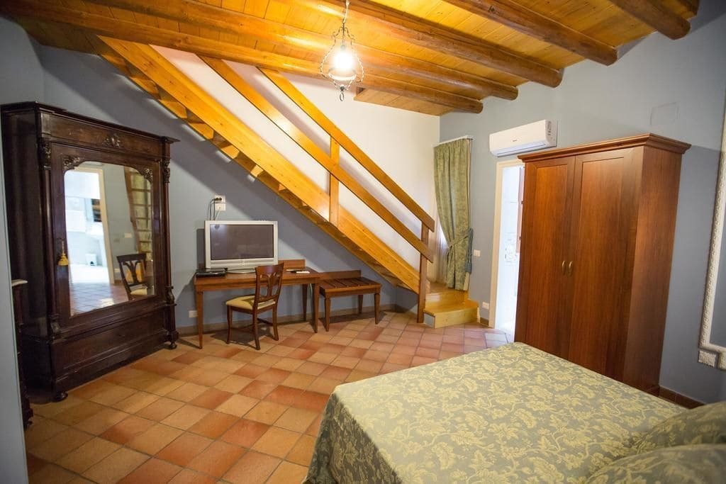 ホテル Palazzo Raho チェファル エクステリア 写真
